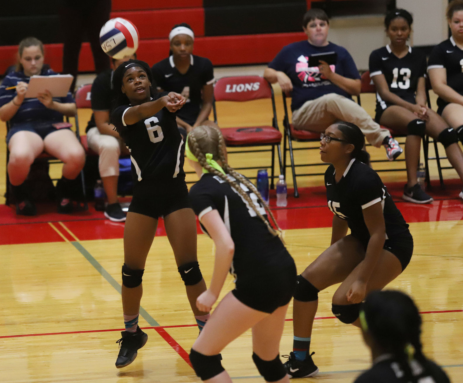 Eisenhower vs LSA volleyball 13 8.27.18.jpg